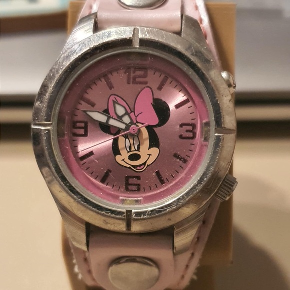 Disney Accessories - 🦋10/$20🦋 Disney Minnie Mouse Silver/Pink Leather  Lite Up Women's Watch